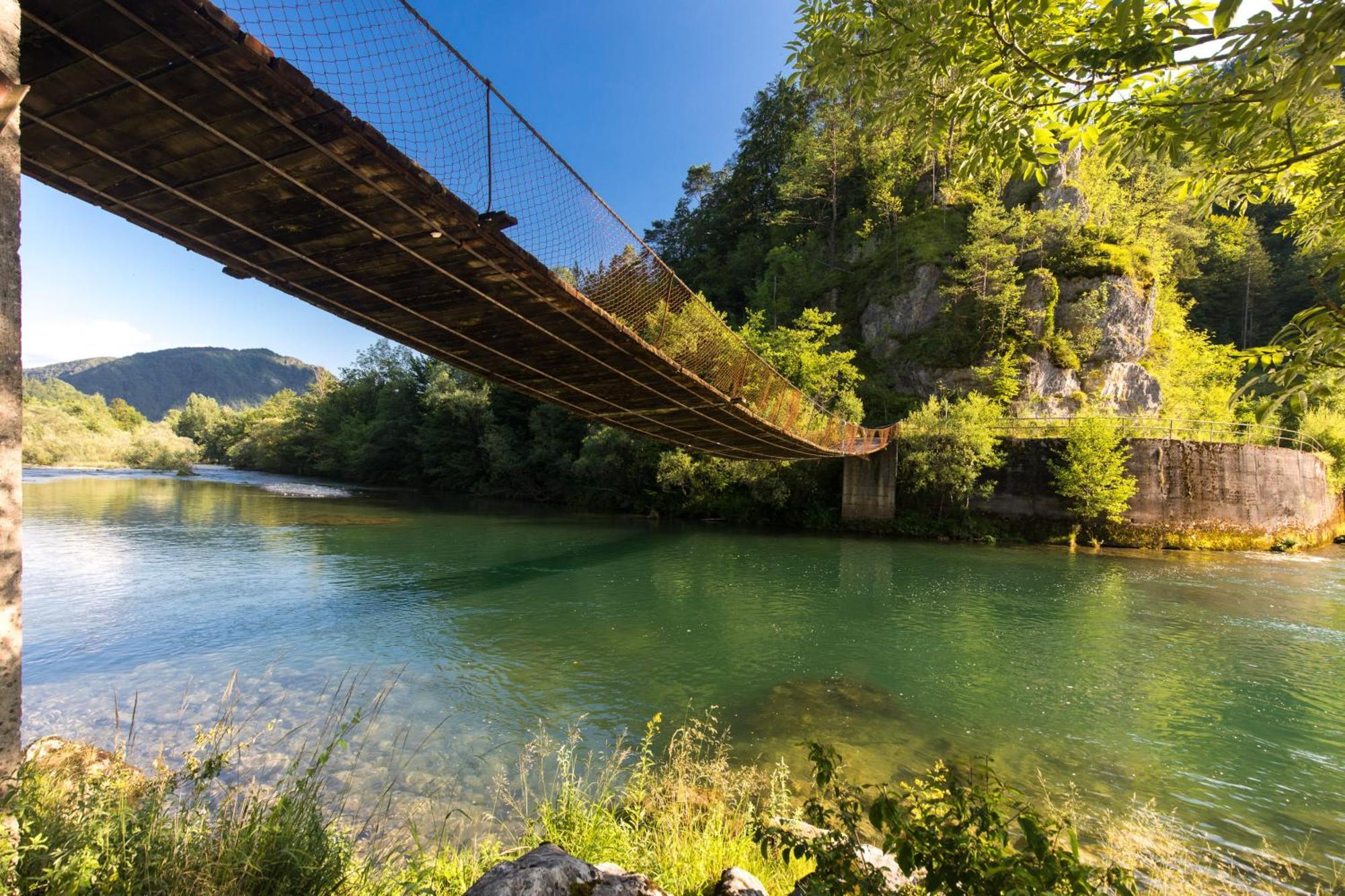 Pr' Vili Fani Kostel Bagian luar foto